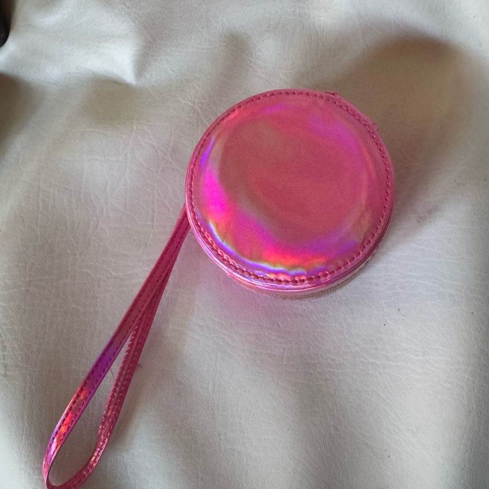 Small travel jewelry case